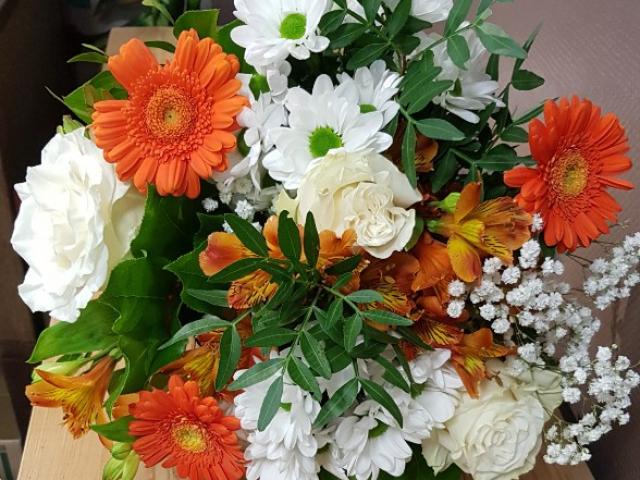Parfum d'orange bouquet simple de et printanier pour réveiller votre intérieur